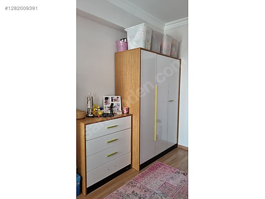 Used & Brand New Items / Home Decor / Furniture / Child & Teen Room / Cupboard