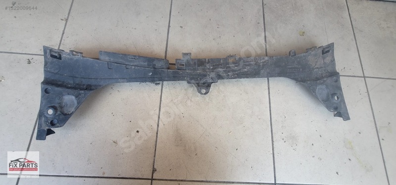 Mercedes C Ön Panel