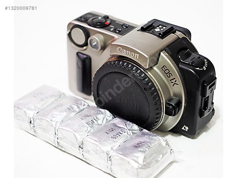 35 mm SLR / Canon / Canon EOS IX APS SLR Body - 5 Konica APS Film