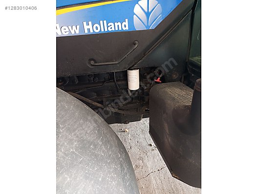 Machinery / Agricultural Machines / Tractors / New Holland / TM130