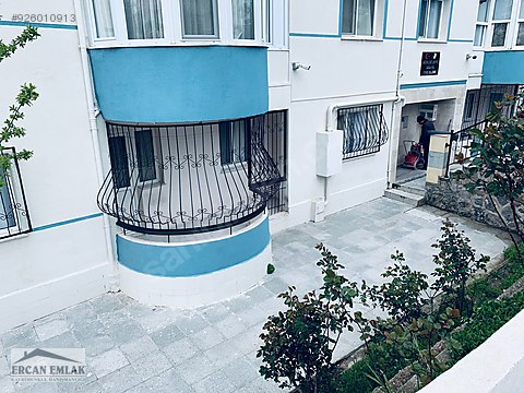 bornova evka 4 de spor kompleksi yakini 3 1 satilik daire satilik daire ilanlari sahibinden com da 926010913