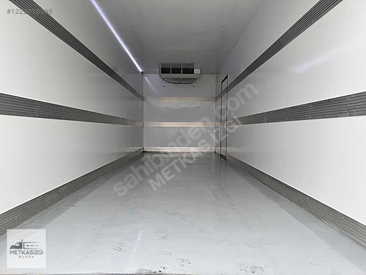 Vasıta / Ticari Araçlar / Kamyon & Kamyonet / Mercedes-Benz / Arocs / 2532