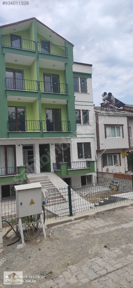 ERGÜL&hellip; den&hellip; SİNOP GERZEDE SATİLİK 2.5 KATLI YANGIN EVİ Satılık