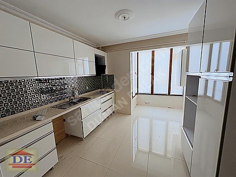MALTEPE METROYA YÜRÜME MESAFESİNDE 3+1 KİRALIK...