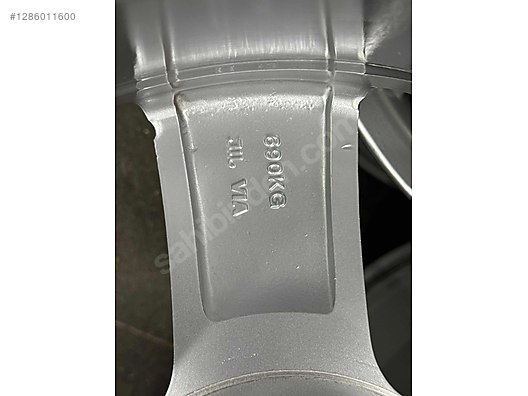 Vehicle Parts / Automotive Equipment / Rims & Tires / Rims