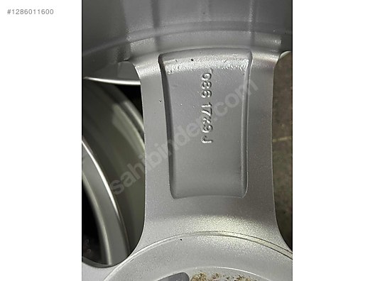 Vehicle Parts / Automotive Equipment / Rims & Tires / Rims