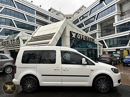 OTOFENİX 2014 VOLKSWAGEN CADDY 1.6 TDI TEAM MANUEL 228.739 KM