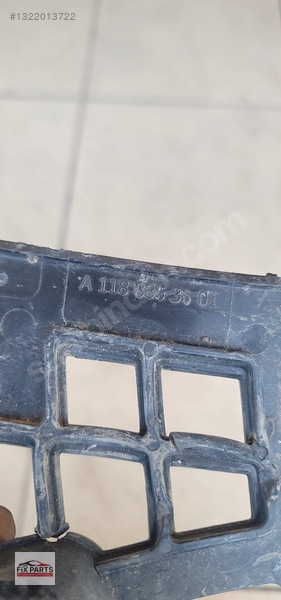 Mercedes CLA Tampon (Ön)