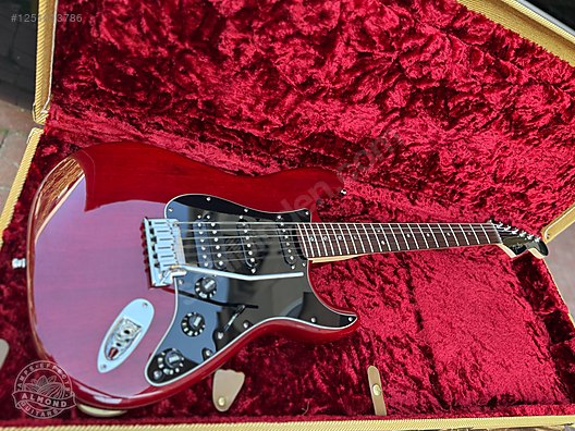 İkinci El ve Sıfır Alışveriş / Müzik / Müzik Aletleri / Telli Çalgılar / Gitar / Elektro