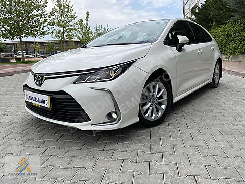 AKADEMİ AUTO DAN 2020 MDL TOYOTA COROLLA 1.6 DREAM...