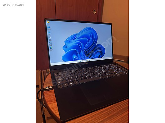 Dell / dell vostro 5590 /i7 10510U /8 RAM /MX250 sahibinden.comda
