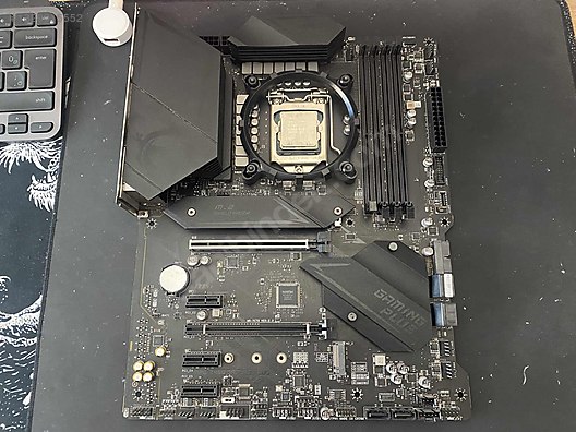 İ5 10600K + MSİ Z490 GAMİNG PLUS on sahibinden.com - 1329015552