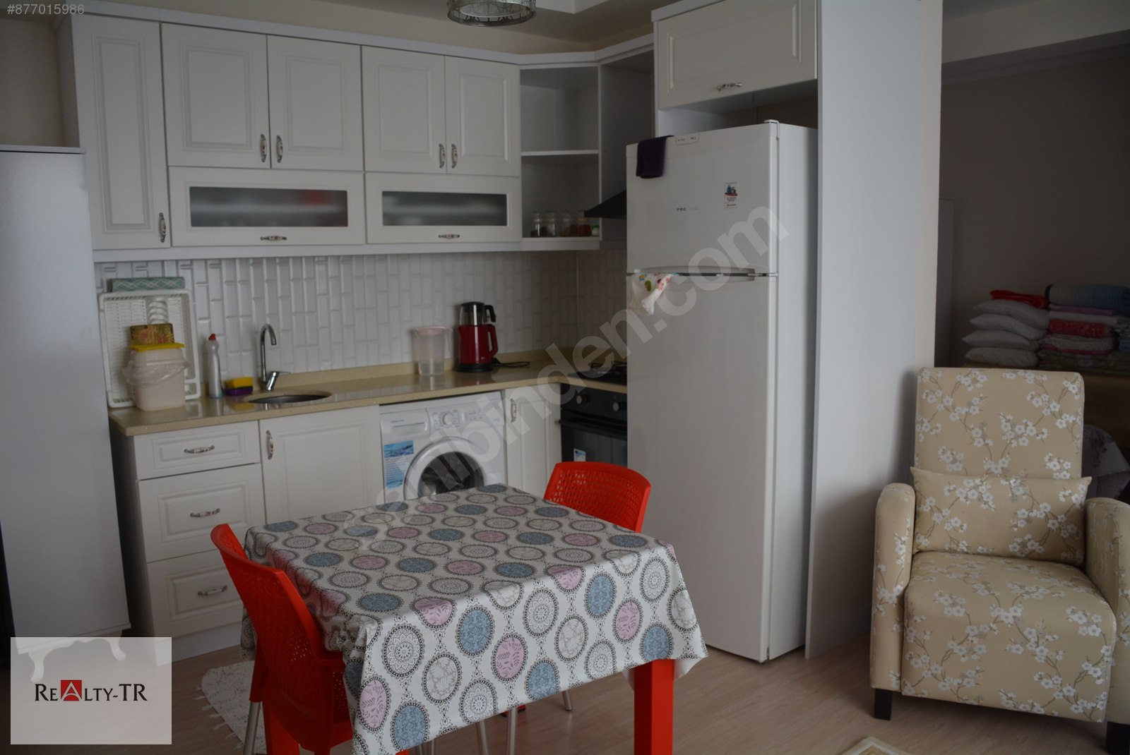 Emlak Ofisinden Stüdyo (1+0), 65 m² Kiralık Daire 850 TL�ye sahibinden