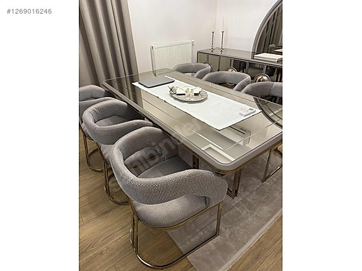 Used & Brand New Items / Home Decor / Furniture / Dining Room / Dining Room Set