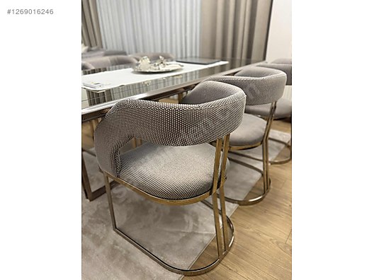 Used & Brand New Items / Home Decor / Furniture / Dining Room / Dining Room Set