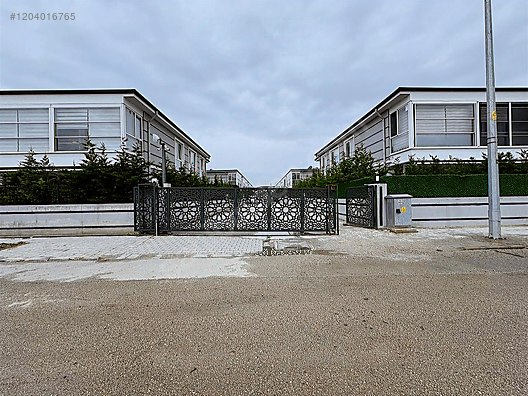 AFYONKARAHİSAR MERKEZ FATİH BAHÇELİEVLER SİTESİNDE 3+1 DAİRE