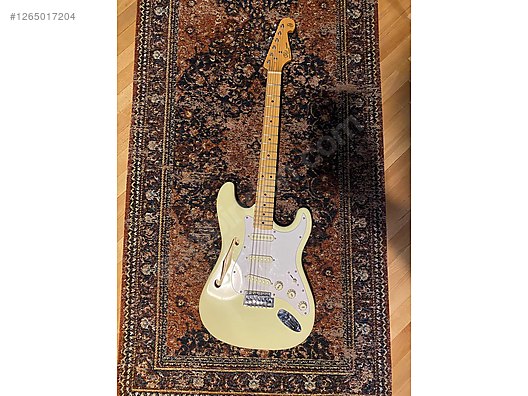 İkinci El ve Sıfır Alışveriş / Müzik / Müzik Aletleri / Telli Çalgılar / Gitar / Elektro