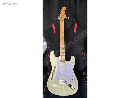 İkinci El ve Sıfır Alışveriş / Müzik / Müzik Aletleri / Telli Çalgılar / Gitar / Elektro