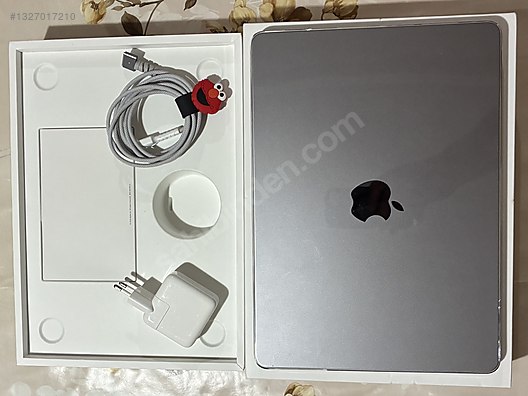 Apple Macbook / APPLE MACBOOK AİR M2 13 16GB/256GB PİL %100 DEVİR