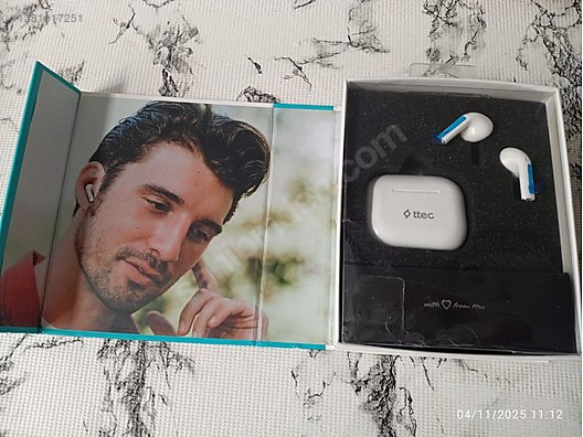 Used & Brand New Items / Cell Phones & Accessories / Accessories / Bluetooth Headphones