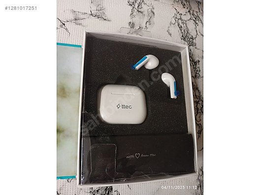 Used & Brand New Items / Cell Phones & Accessories / Accessories / Bluetooth Headphones