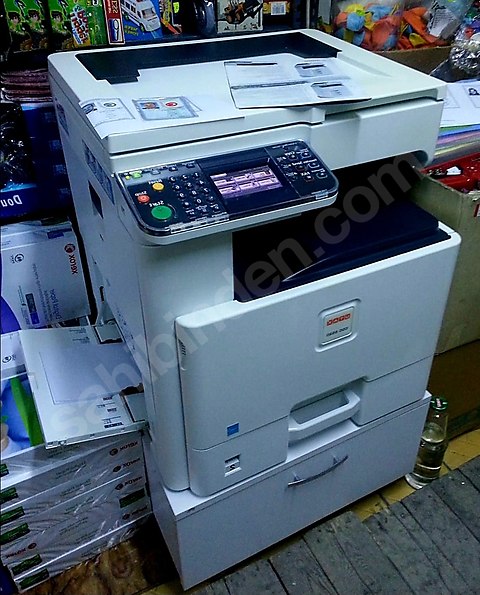 80 binde, yeni kartuslariyla, uygun fiyata Kyocera/Utax Fotokopi