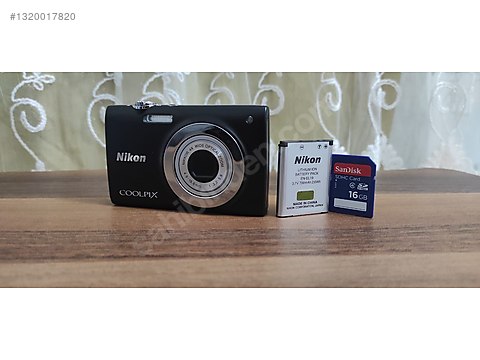 Compact / Nikon / Coolpix S2500 / Nikon CoolPix S2500 on