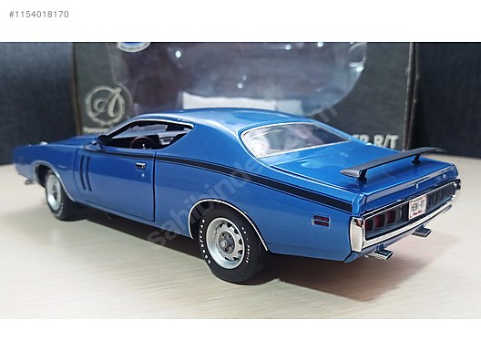 1 18 ERTL Authentics 1971 Dodge Charger R T at sahibinden