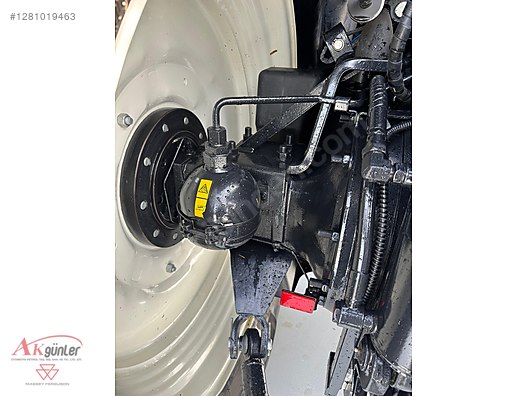 Machinery / Agricultural Machines / Tractors / New Holland / T7.270