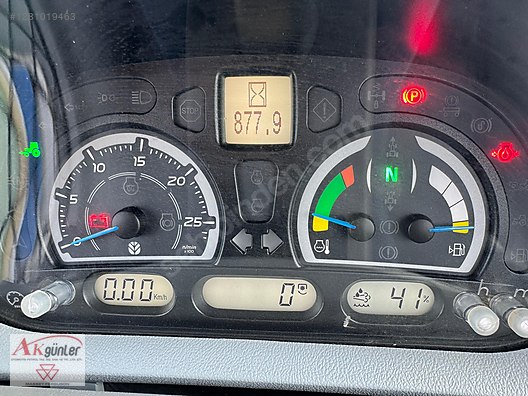 Machinery / Agricultural Machines / Tractors / New Holland / T7.270