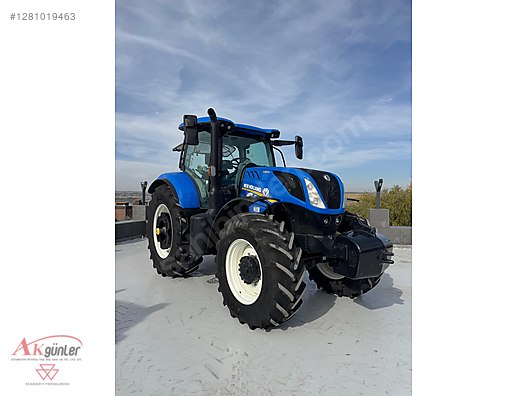 Machinery / Agricultural Machines / Tractors / New Holland / T7.270