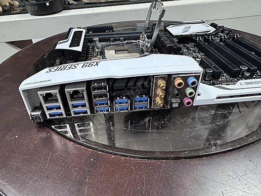 Used & Brand New Items / Computers / Desktops / Desktop Components / Motherboards