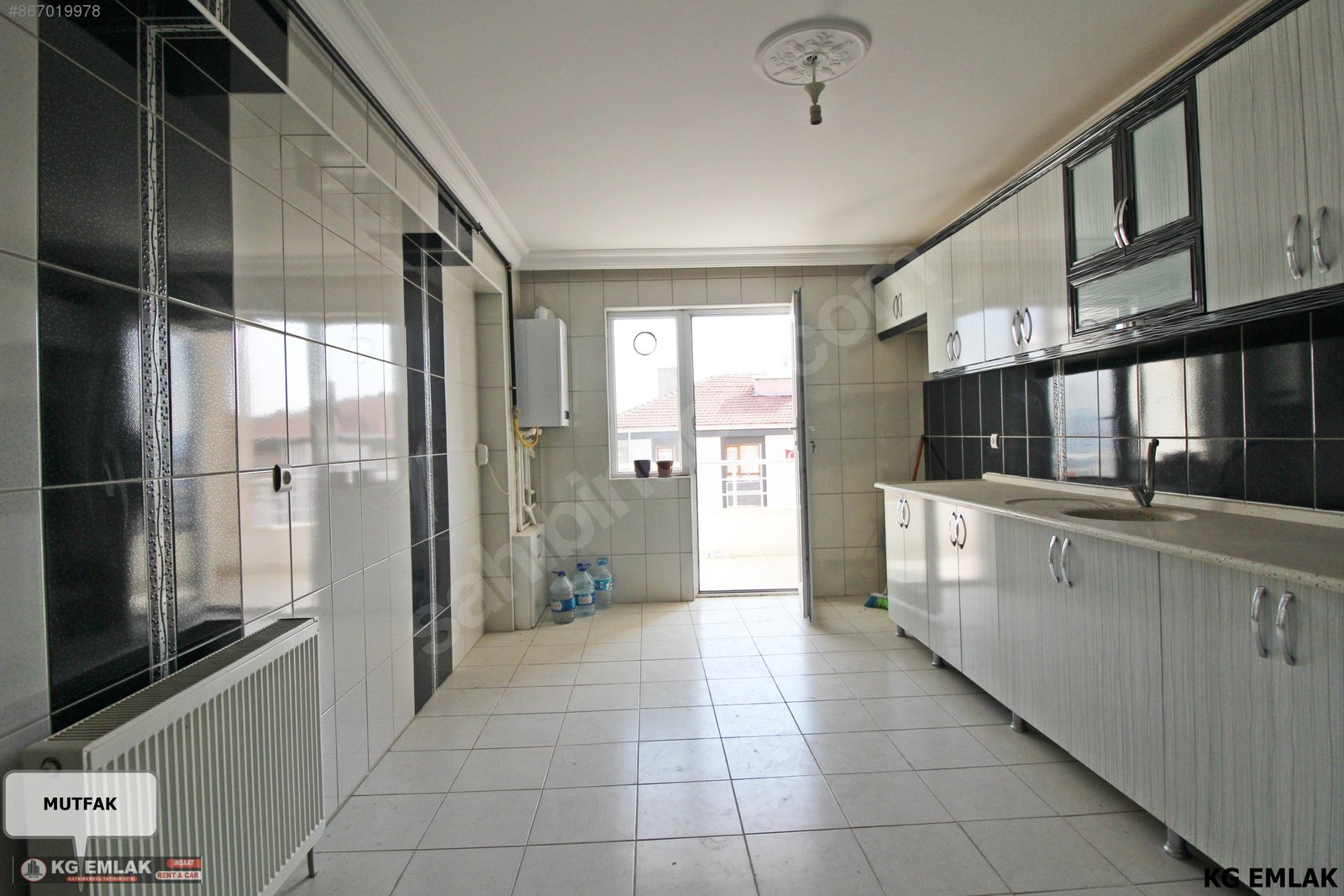 KOMPLE ANKARA MANZARALI ARAKKATA GÜNEY CEPHE 3+1 YAPILI