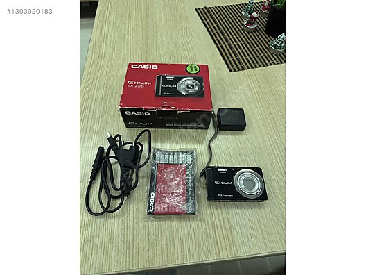 CASIO EXILIM EX-Z28 (良品） EX-Z28 - デジタルカメラ - CASIO