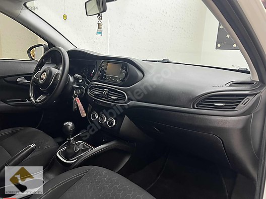 Vasıta / Arazi, SUV & Pickup / Fiat / Egea Cross / 1.4 Fire / Street