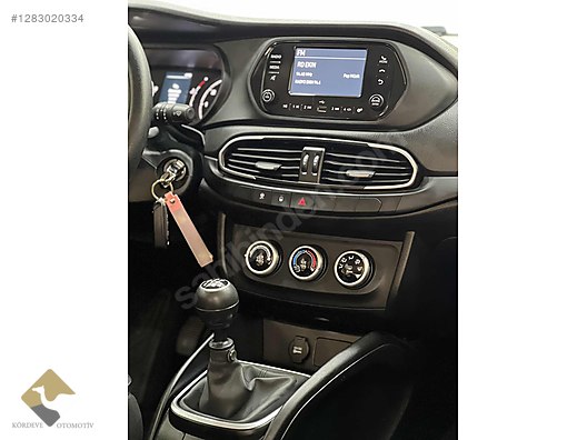 Vasıta / Arazi, SUV & Pickup / Fiat / Egea Cross / 1.4 Fire / Street