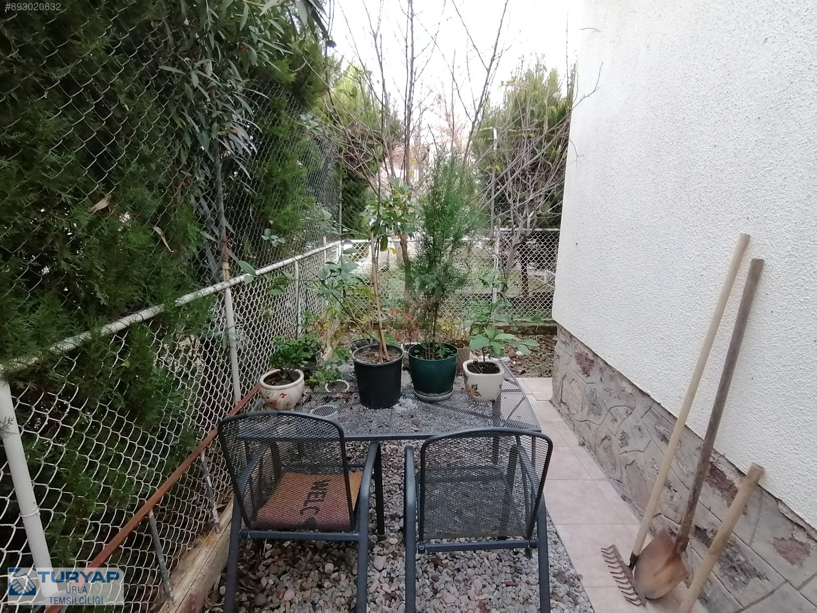 Emlak Ofisinden Satılık 3+1, 220 m² Müstakil Ev 2.250.000 TL�ye