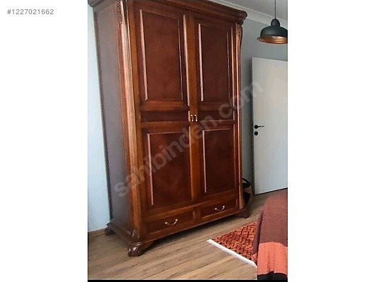 Used & Brand New Items / Antique / Furniture / Bedroom / Antique Bedroom Set
