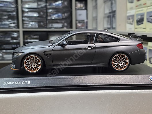 1/18 Minichamps - BMW M4 F82 GTS Hatasız Tertemiz kutulu ürün on