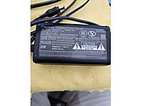 SONY CAMERA ADAPTÖRÜ.DC 8.4V=1.5A. 18W.