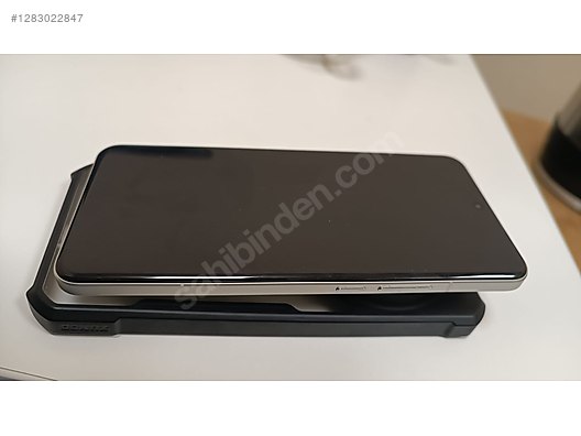 Used & Brand New Items / Cell Phones & Accessories / Cell Phones / Xiaomi / 15 Ultra