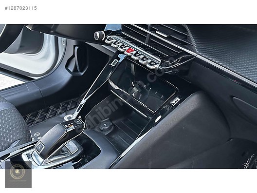 Vasıta / Arazi, SUV & Pickup / Peugeot / 2008 / 1.2 PureTech / Allure