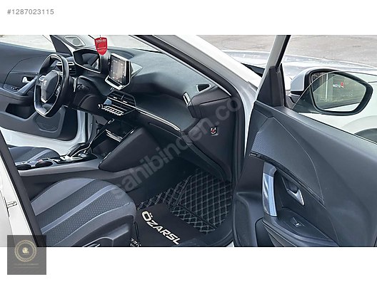 Vasıta / Arazi, SUV & Pickup / Peugeot / 2008 / 1.2 PureTech / Allure