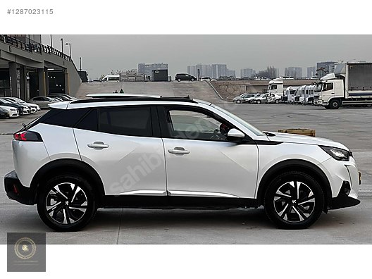 Vasıta / Arazi, SUV & Pickup / Peugeot / 2008 / 1.2 PureTech / Allure