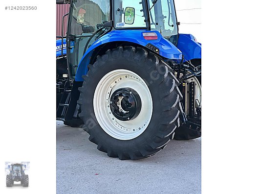 Machinery / Agricultural Machines / Tractors / New Holland / T5.115