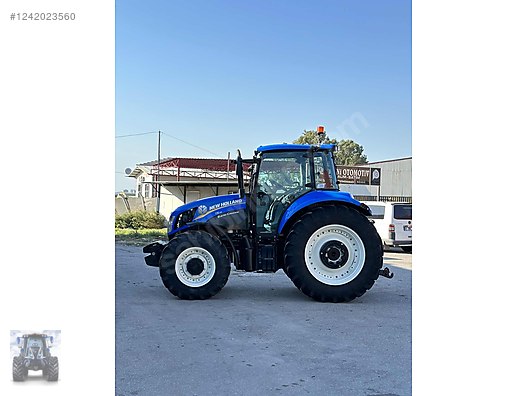 Machinery / Agricultural Machines / Tractors / New Holland / T5.115