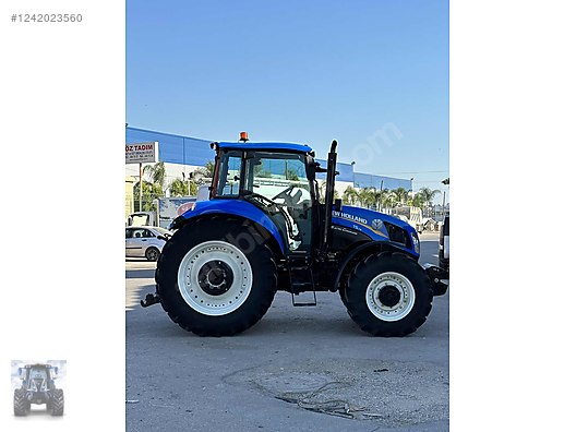 Machinery / Agricultural Machines / Tractors / New Holland / T5.115