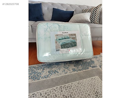 Used & Brand New Items / Home Decor / Home Textiles / Duvet Covers & Bedding Sets