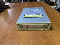 CREATİVE 1995 CD ROM