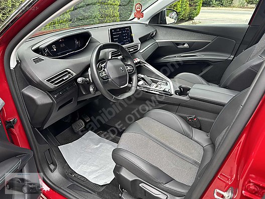 Vasıta / Arazi, SUV & Pickup / Peugeot / 3008 / 1.5 BlueHDi / Allure